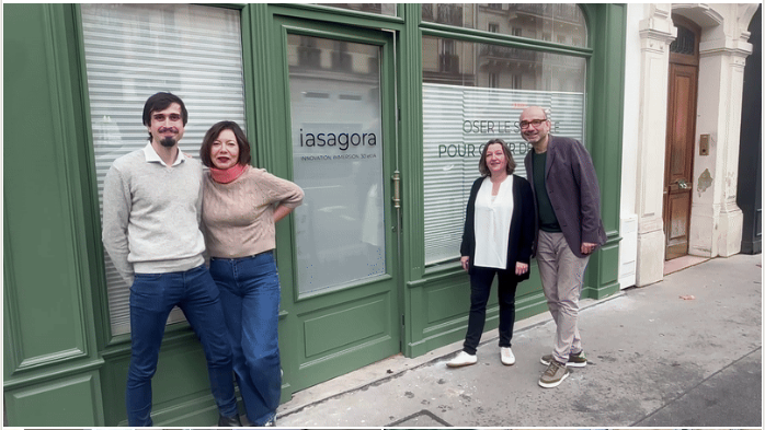 Lieu immersif iasagora entre IA créativité et émotion